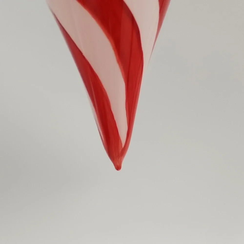 Set of 4 Handblown Glass Peppermint Swirl Teardrop Ornaments Red White Michoacan